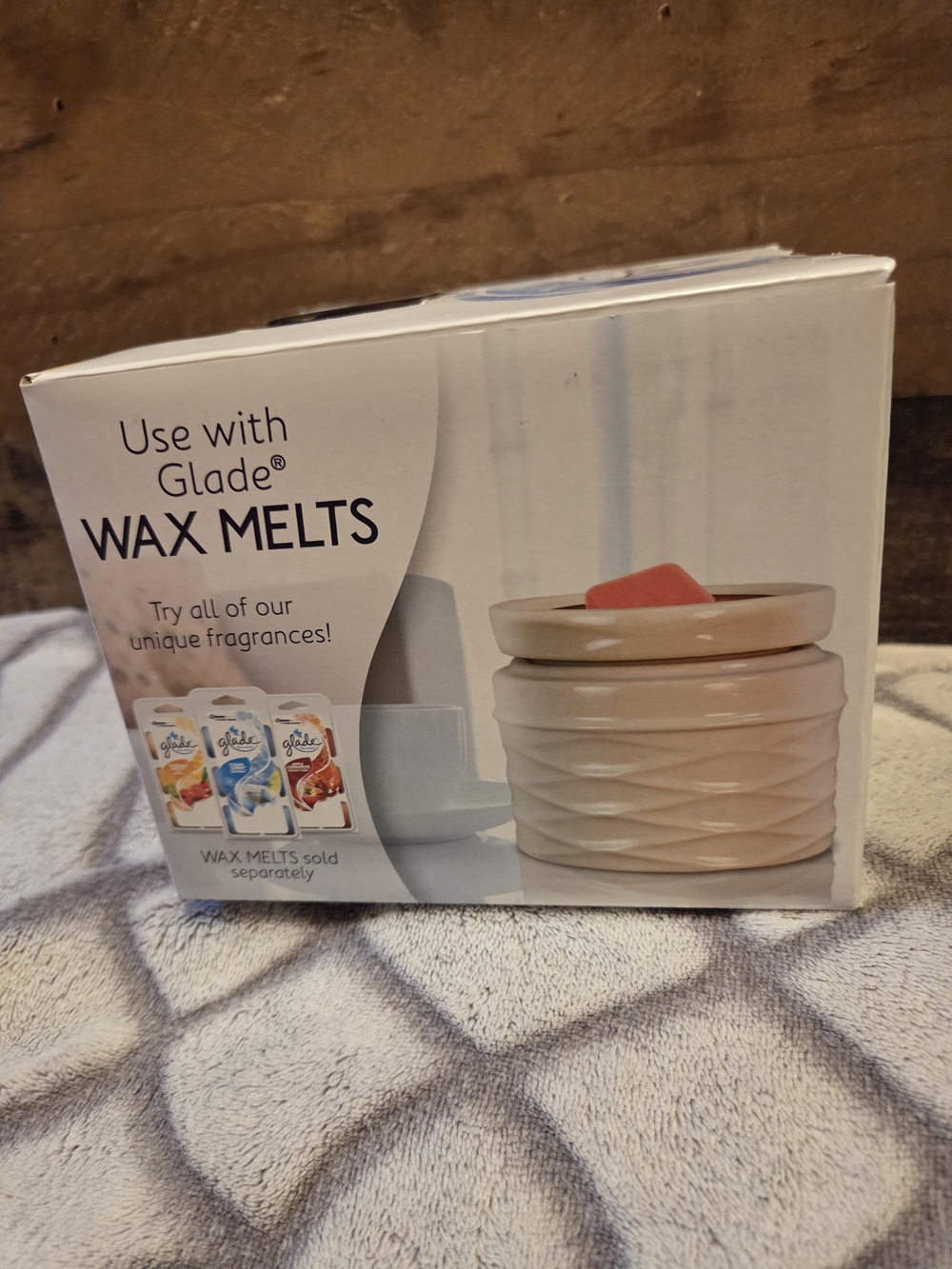 Glade Electric Warmer in White - Picture 4 of 4